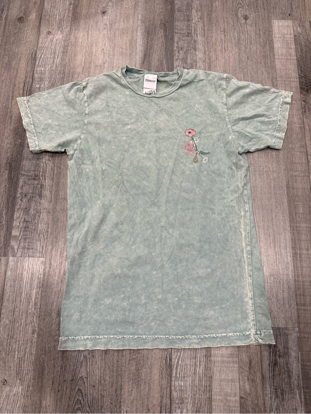 RIPNDIP tshirt - Small